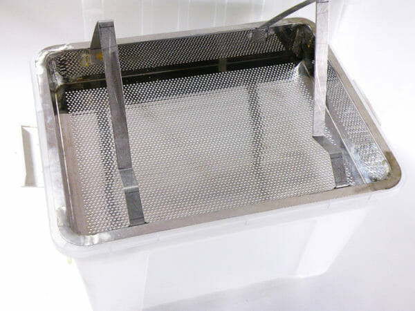 Uncapping Tray Stainless Steel with Plastic Tank - Large